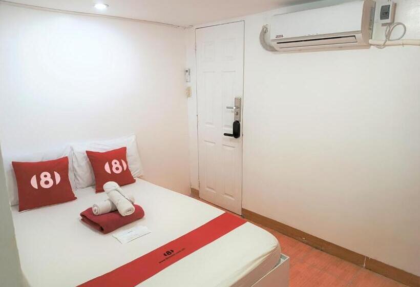 Quarto Economy, 8hostel