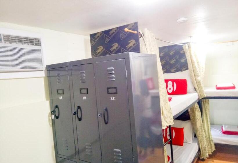 Cama em Quarto Compartilhado, 8hostel