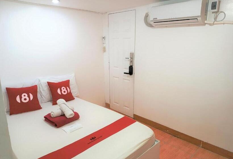 经济房, 8hostel