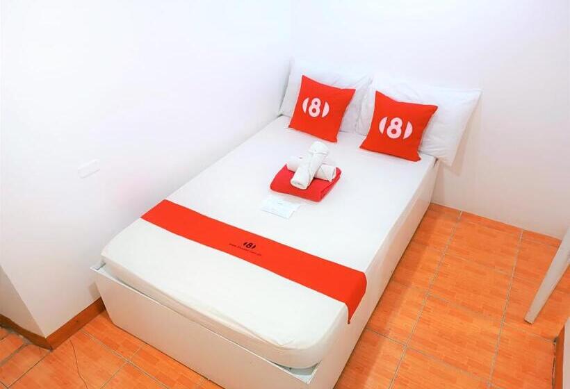 经济房, 8hostel