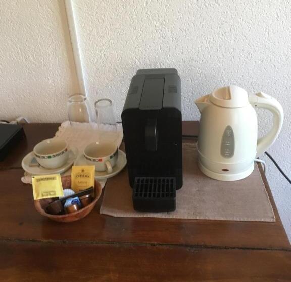 Номер Стандарт, Bed & Breakfast Aux Enges