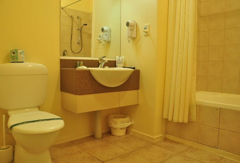Апартаменты 1 Спальня, O Reillys Motel