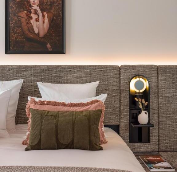 اتاق لوکس, Boudoir Des Muses