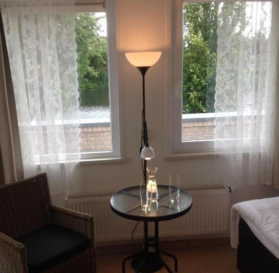 Номер Стандарт, B&b Het Witte Huis