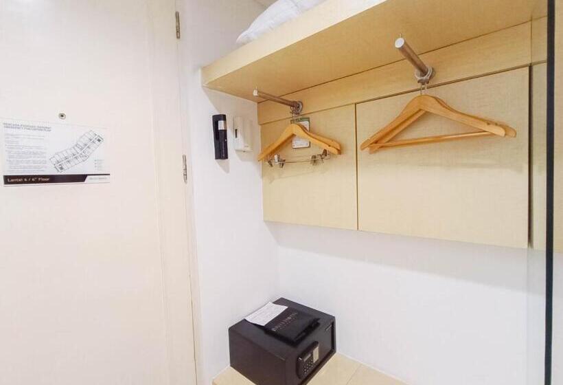 Номер Superior, Brits Hotel Karawang