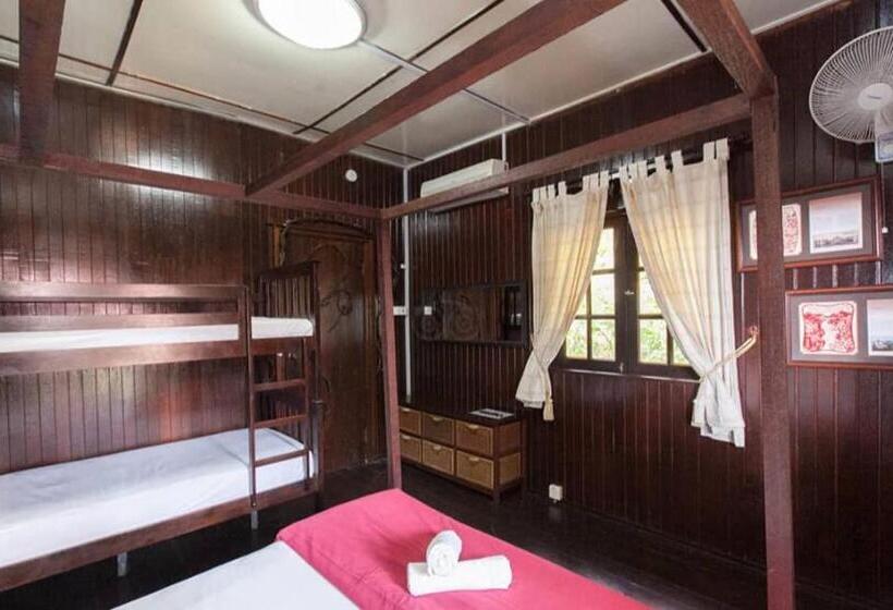 샬레, Melina Beach Resort