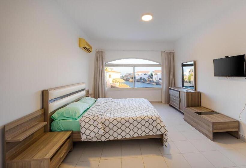 اتاق استاندارد, Aden Beach   Sea View Room With Beach Access In Villa