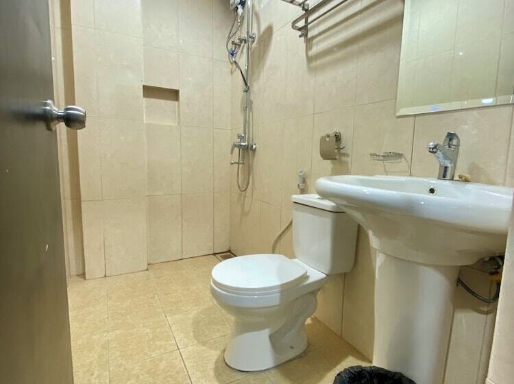디럭스 룸, Asia Jem Hotel   Bayawan