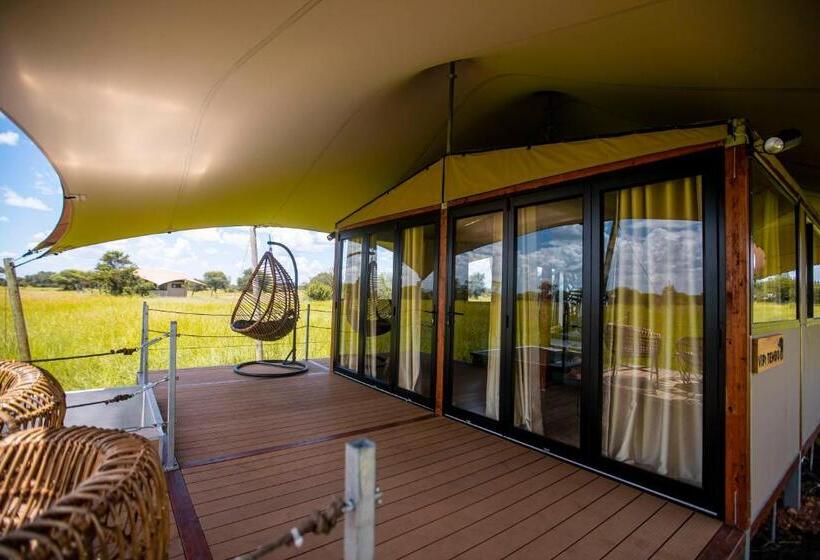 سوییت, Escarpment Serengeti Luxury Camp