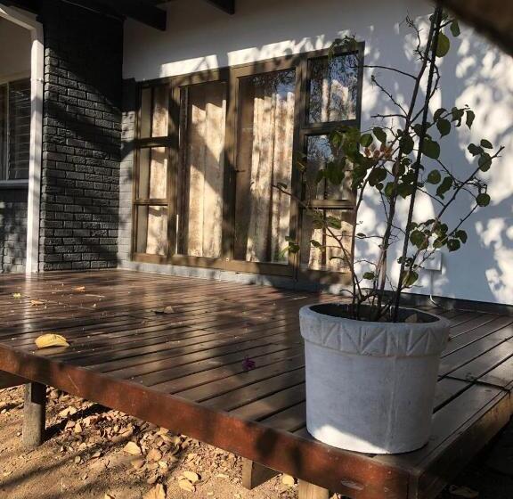 חדר סטנדרט עם מרפסת, Esibayeni Guesthouse