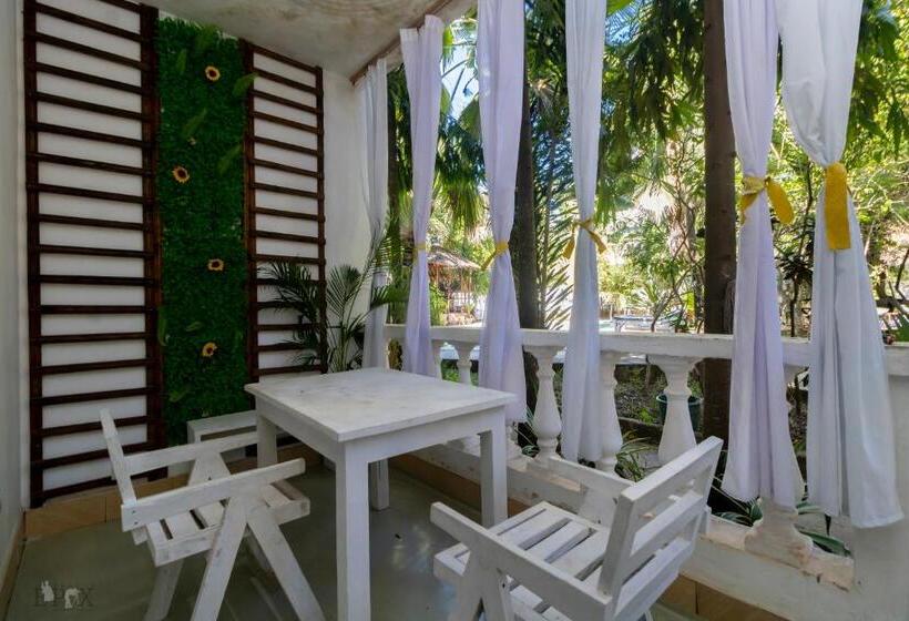 آپارتمان 1 خوابه با چشم‌انداز استخر, Cool Breeze Studio