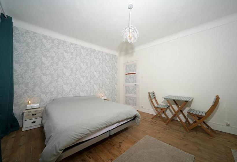 Номер Superior, Jolie Chambre Au Calme à Auzat