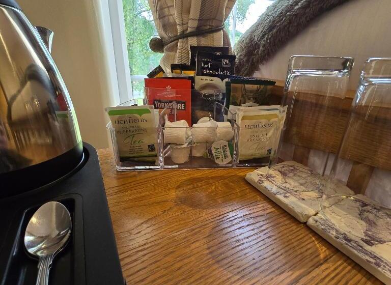 Family Suite, The Star Inn, Weaverthorpe