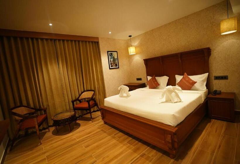 Номер Deluxe, Capital Luxury Suites