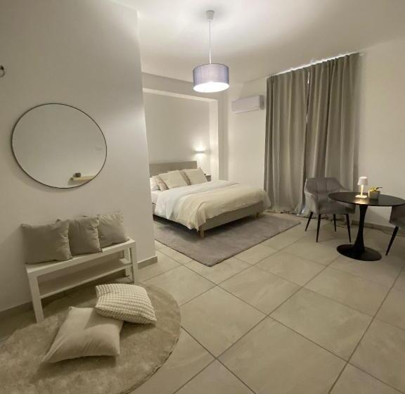 Quarto Deluxe, Grey Haven Apartments And Suites