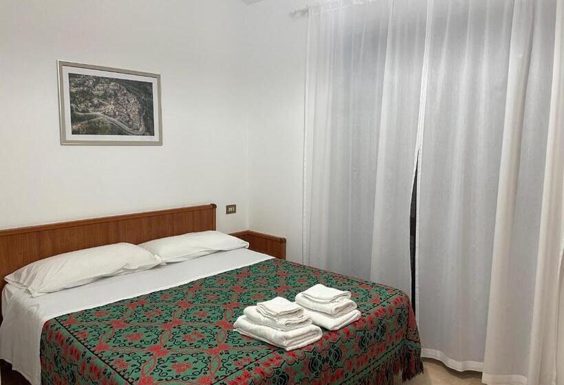 Номер Стандарт Вид на Горы, La Locanda Del Brigante