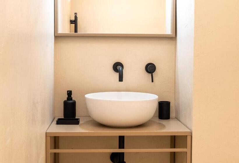 اتاق لوکس با بالکن, New Opening   Palazzo Gasparino Suites