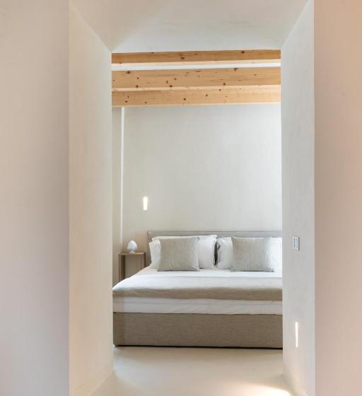 Suite with Terrace, New Opening   Palazzo Gasparino Suites