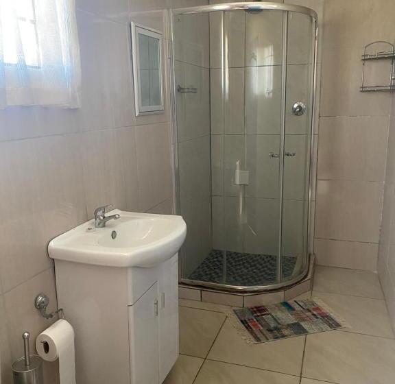 Номер Deluxe, Sisonke Guest House