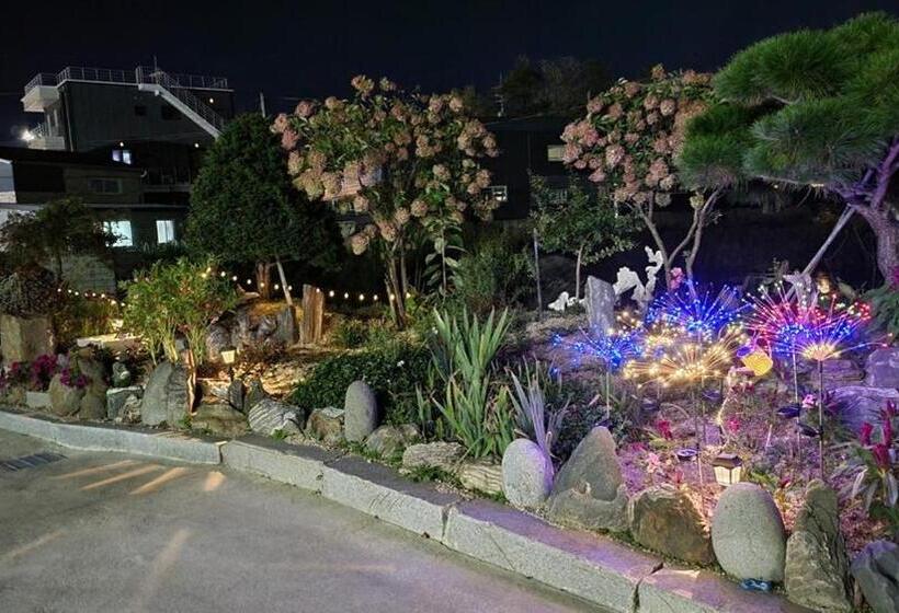 اتاق استاندارد, Goseong Deulggot Stay Private House