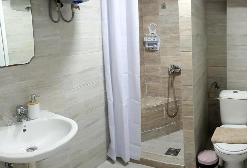 اتاق لوکس با بالکن, Serenita Stone House