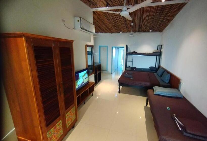 آپارتمان 1 خوابه با چشم‌انداز دریا, Beach Doorz Place Tbv
