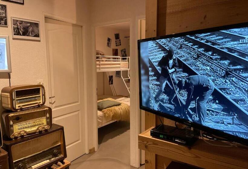 Апартаменты 2 Спальни, Rockin 70 S Lodges