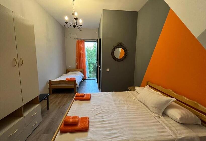 Номер Стандарт с Балконом, Azoyan Holiday Resort