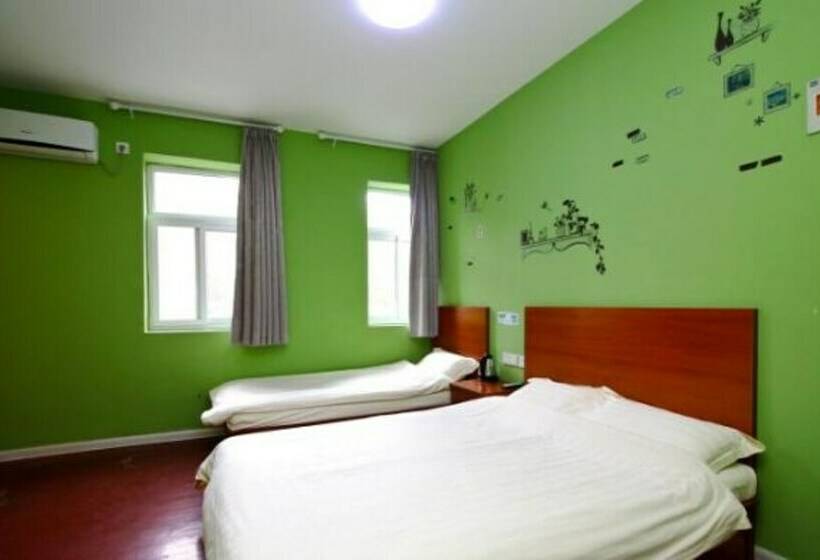 Семейный Номер, Meet Int L Youth Hostel Pichaiyuan