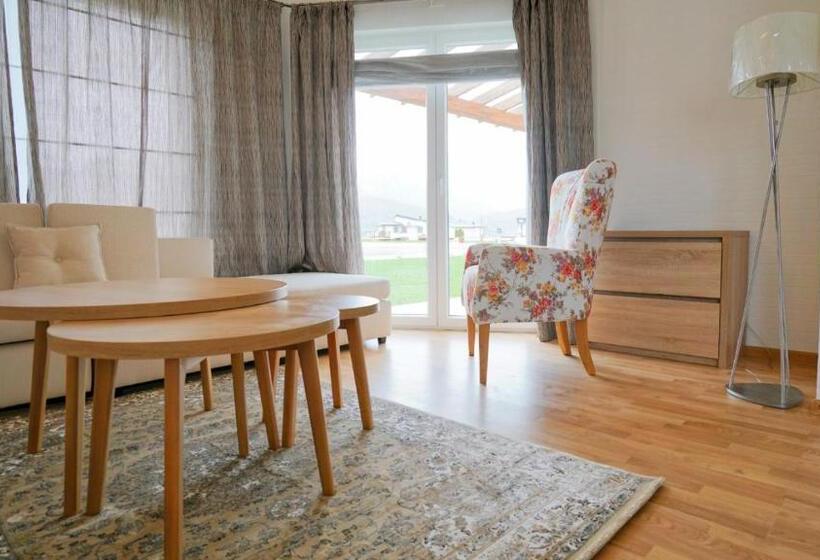 ویلای 1 خوابه با چشم‌انداز دریا, منتجع سراييفو   Sarajevo Resort