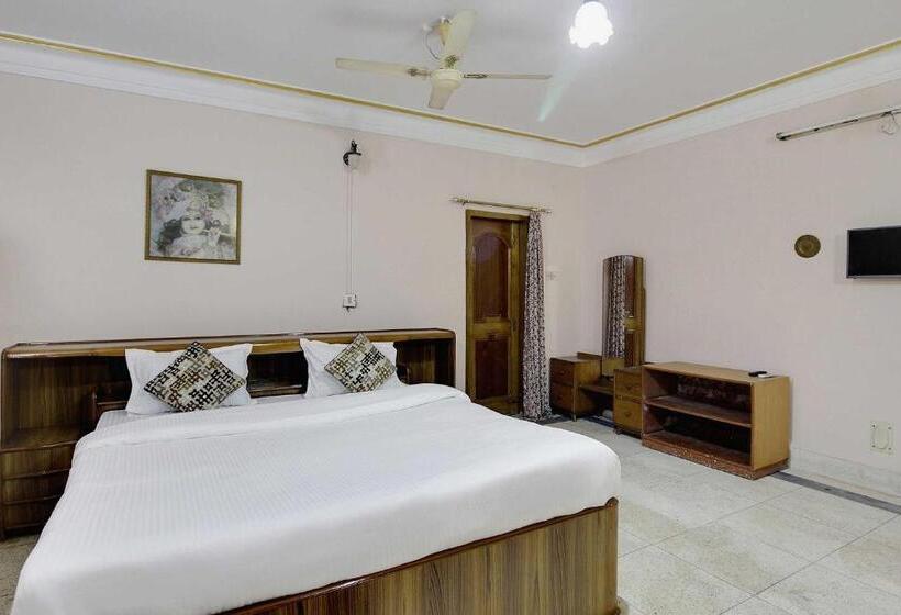标准间, Super Oyo Flagship 45323 Pogl Brahmaputra Guest House