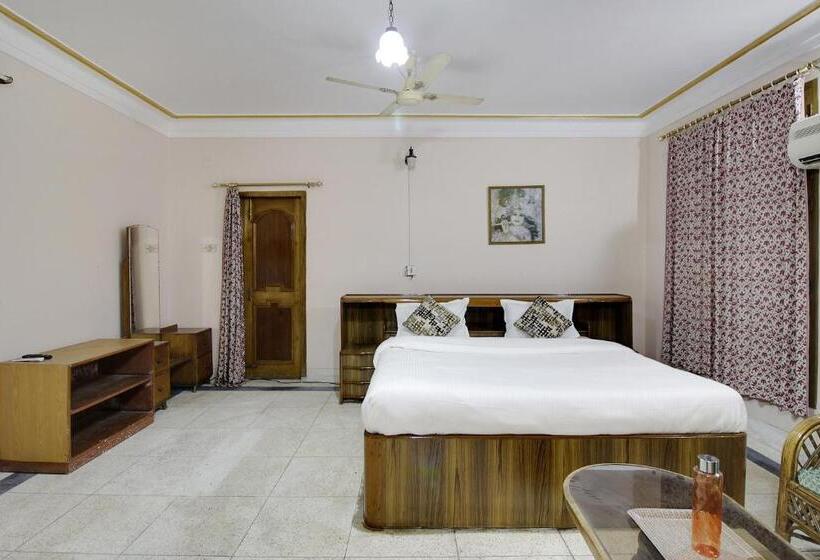 标准间, Super Oyo Flagship 45323 Pogl Brahmaputra Guest House
