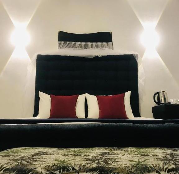 اتاق استاندارد, Cloud Nine