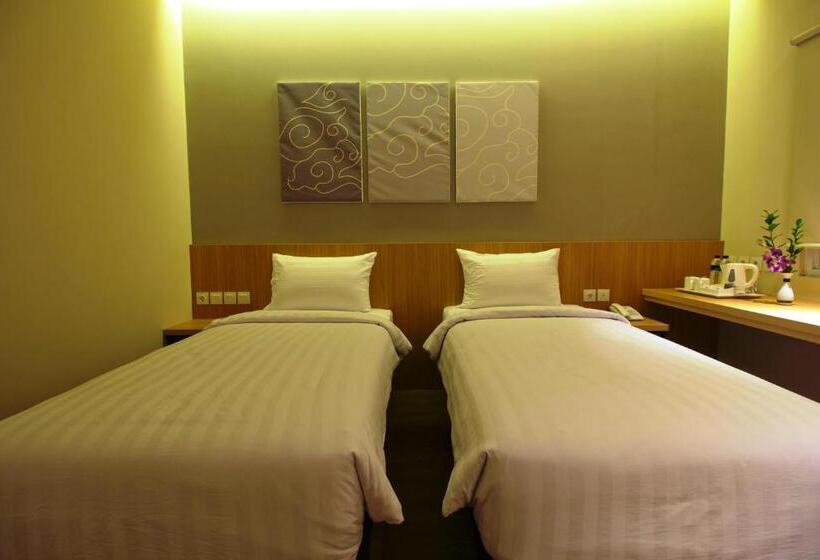 デラックスルーム, Vinotel Cirebon