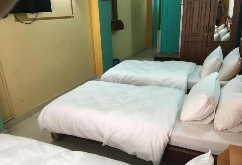 اتاق ساده سه‌ نفره, Dijlat Al Khair Hotel فندق دجلة الخير