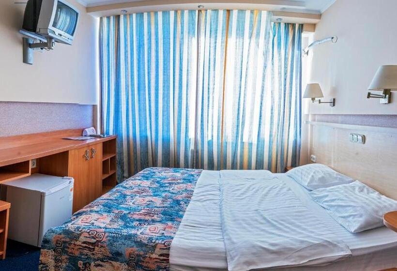 Standard Room, Truskavets 365