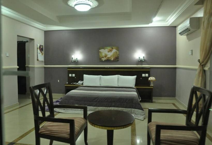 اتاق استاندارد, Randekhi Royal Hotel   Gold Wing