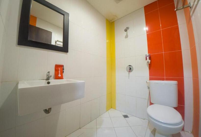 اتاق لوکس, Budget Hotel Ambon
