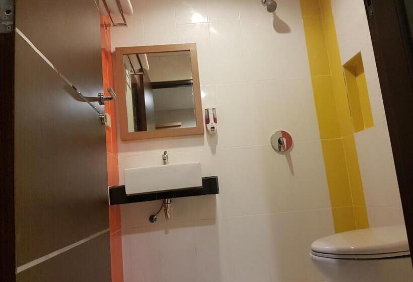 سوییت, Budget Hotel Ambon