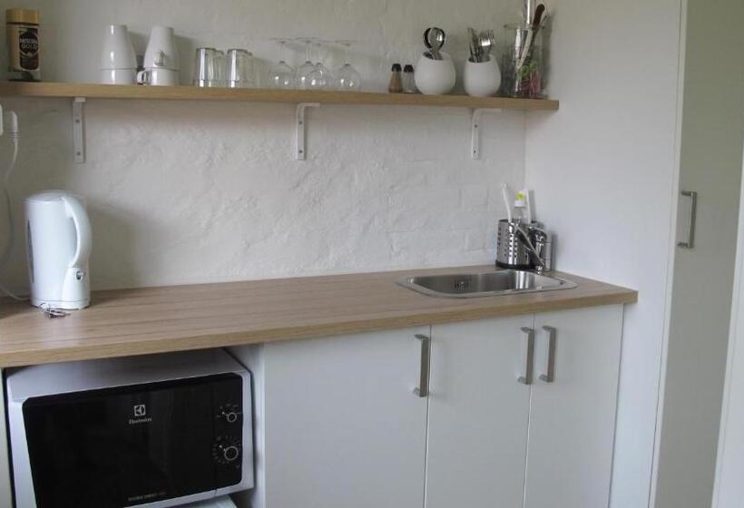 Студия Стандарт, Birkende Bed And Breakfast