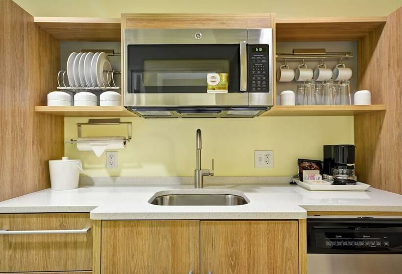 Suite, Home2 Suites By Hilton Dallas Addison