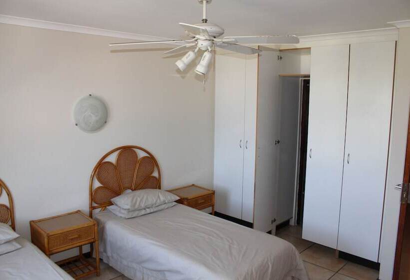 Апартаменты 2 Спальни Вид на Море, Glenmore Sands Beach Resort