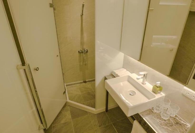 اتاق لوکس, O2 Hotel Taipei Main Station