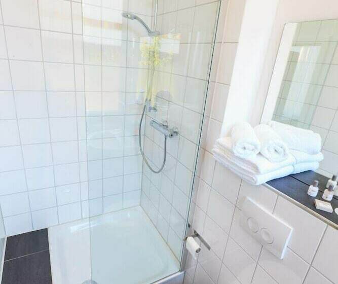 Номер Стандарт, Ruhr Inn