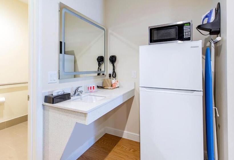 اتاق لوکس خانوادگی, Econo Lodge Inn & Suites Houston Willowbrook