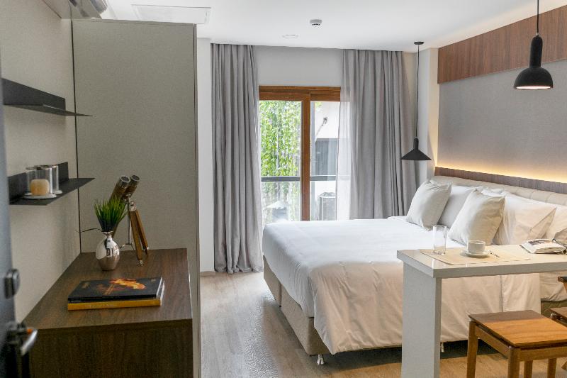 اتاق استاندارد, Five Hotel & Residences