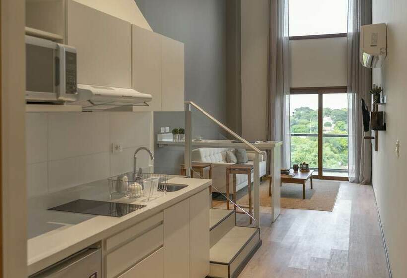 اتاق استاندارد, Five Hotel & Residences
