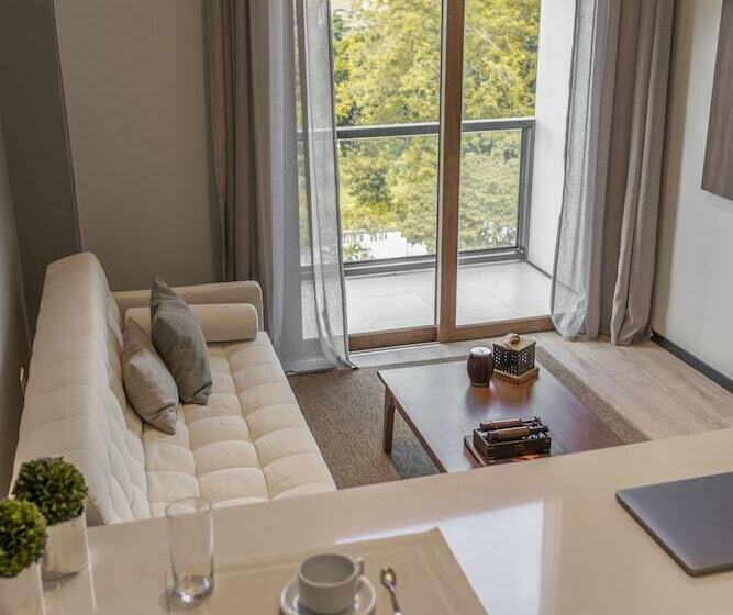 اتاق استاندارد, Five Hotel & Residences