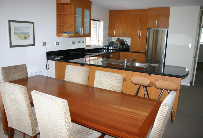 Apartament Delux cu 3 dormitoare, Lakeside Apartments