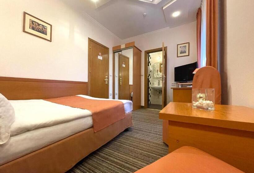 اتاق استاندارد, Economy Room In Hotel Eney